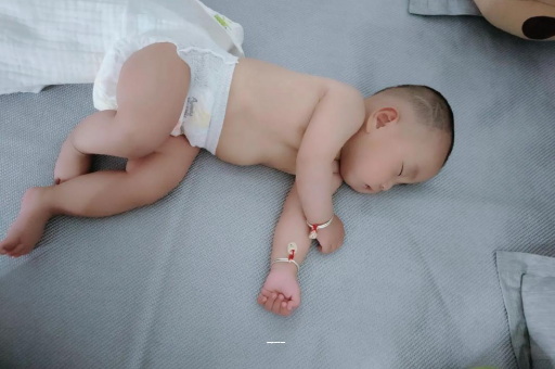 代怀包生男孩机构宝宝细菌性痢疾